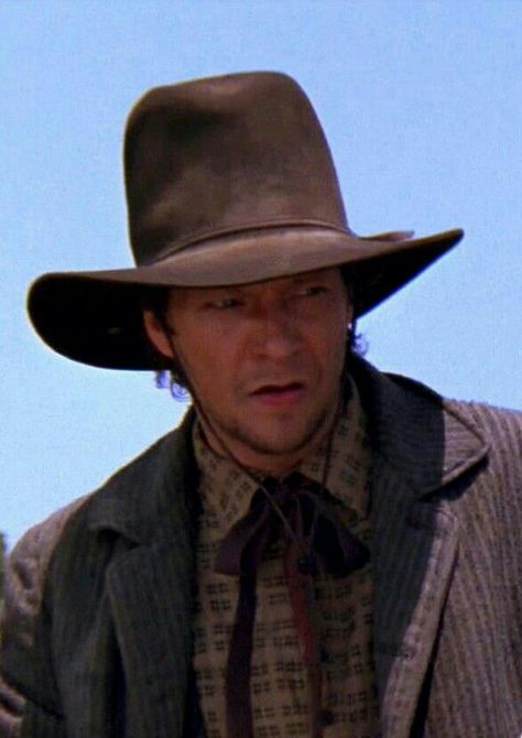 Comanche Moon, Chris Cooper, Tommy Lee Jones, Texas Forever, Tv Westerns, American Western, Western Movie, Western Theme, Best Western