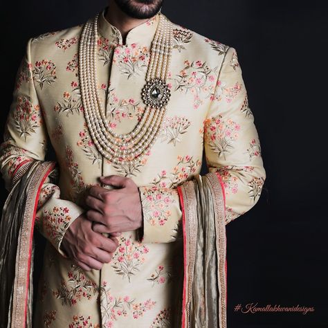 Indian Groom Jewellery Sherwani, Groom Mala Sherwani, Groom Necklace Indian, Indian Groom Jewellery, Grooms Accessories, Groom Sherwani, Indian Groom Wear, Marriage Dress, Groom Accessories