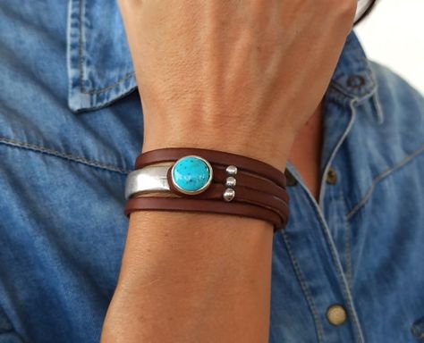 Leather Bracelet Clasps, Leather Bracelet Design Ideas, Turquoise Leather Bracelet, Leather Silver Bracelet, Bracelets Hippie, Soldering Jewelry, Hippie Bracelets, Handmade Gifts For Her, Bracelet Leather