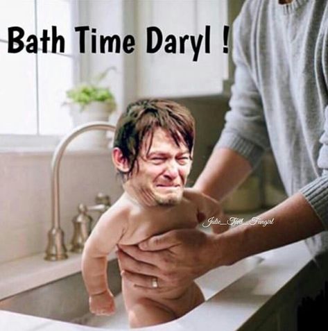 BATH TIME FOR DARYL DIXON! Twd Daryl Pfp, Daryl Dixon Pfp Funny, Daryl Dixon Smiling, Funny Daryl Dixon, Daryl Dixon And Carl Grimes, Twd Memes Carl, Daryl Dixon Memes Funny, Rick And Daryl Matching Pfp, Rick And Daryl Matching Icons