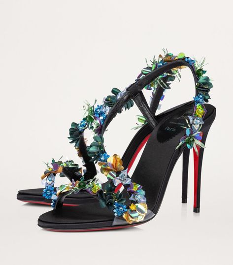 Christian Louboutin Sandals, Slides For Women, Elegant Shoes, Red Sole, Boutique Online, Boots Knee, Designer Sandals, Pump Sandals, Plant Life