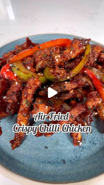 Crispy Chilli Chicken, Chilli Chicken, Sweet Chilli Sauce, Yummy Chicken Recipes, Air Fryer Recipes Healthy, Sweet Chilli, Chilli Sauce, Chicken Dishes Recipes, Yum Yum Chicken