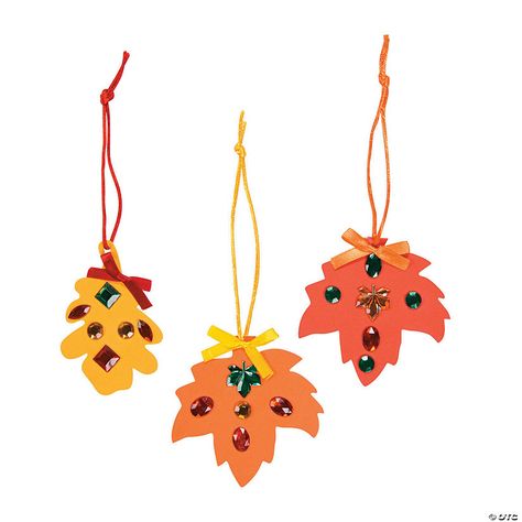 Fun Thanksgiving Crafts, Leaf Craft, Autumn Leaves Craft, November Crafts, Fun Fall Crafts, Fall Arts And Crafts, Thanksgiving Crafts For Kids, Leaf Crafts, Daycare Crafts