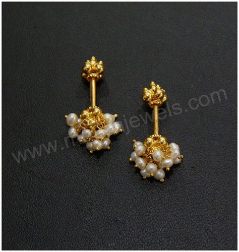 Gold Jewels Design, Indian Jewelry Earrings, Antique Jewellery Designs, Gold Bridal Jewellery Sets, Antique Bridal Jewelry, Wedding Jewellery Collection, Gold Bride Jewelry, Gold Fashion Necklace, Gold Jewellery Design Necklaces