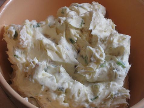 Blue Cheese Dip Recipe, Pineapple Dip, Jalapeno Cream Cheese Dip, Jalapeno Popper Dip Recipe, Cream Cheese Spread Recipes, Cheese Dip Recipe, Jalapeno Dip, Cream Cheese Dip, Popper Dip