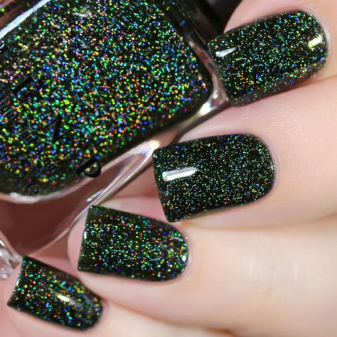 » VISIT STORE «  ILNP HOLLY ♥ Description ♥ Holly is a deep spruce green holographic jelly nail polish. Tis the Season for Holly, a lustrous dark green that combines endless depth and holiday cheer! Like a decorated night drive, Holly’s deep spruce base glistens, beautifully lit by the intense sparkle of oversized holographic flakes. Holly is part of the ‘Tis The Season Collection, a carefully selected array of holiday-inspired shades! From champagne gold to spruce green, each shade in ‘Tis The Jelly Nail Polish, Camo Nails, Emerald Nails, Jelly Nail, Green Nail Designs, Night Drive, Holographic Nail Polish, July Nails, Jelly Nails