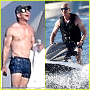 Jeff Bezos Goes Shirtless in Italy, Flaunts PDA with Girlfriend Lauren Sanchez Wayne Newton, Life In Pieces, Jeff Lewis, Lauren Sanchez, Hunter King, Portofino Italy, With Girlfriend, Evil People, Joey King