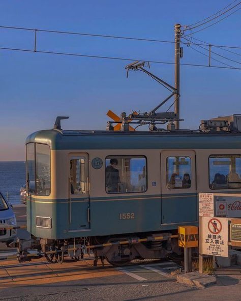 A beautiful view of a train in a korean town/city while sunset, stopped at a spot with people in it. Train Aesthetic, Fallen Star, Everything Everything, Pale White, Flash Sheet, Tattoo Design Ideas, Soft Cute, Spoiler Alert, Blue Soft