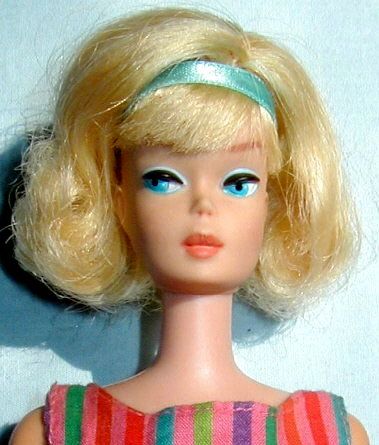 Barbie Town, Barbie Ponytail, Girl Barbie, Vintage Barbies, Barbie Costume, Vintage Barbie Clothes, Im A Barbie Girl, Barbie Doll House, Barbie I