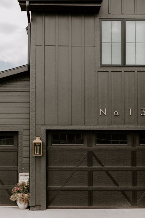 Moody Modern House Exterior, Black Tudor House Exterior, Farmhouse Exterior Black, Modern Farmhouse Exterior Black, Moody Farmhouse Exterior, Moody House Exterior, Dark Gray House Exterior, Grey Siding House, Moody Exterior