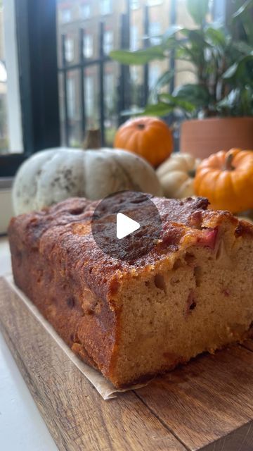 Honey & Co. on Instagram: "RECIPE TIME! 

Apple & ginger cake. Could there be a more perfect autumnal cake? On the counter now at Honey & Co. Daily, @honeyandspicedeli and our Pop-up Bakery just across the street from @honeyandcobloomsbury 

Makes a 1kg (2lb) loaf cake 
 
2 tbsp whisky zest and juice of 1 lemon 2 apples (200g once diced, skin-on) 
40g crystallised ginger 
2 eggs 
160g caster sugar 120g/130ml vegetable oil 150g plain flour 1½ tsp baking powder 1 tsp ground nutmeg 1 tsp ground fennel seeds (I always grind my own) a pinch of table salt 

Preheat the oven to 180°C/160°C fan
 
 Butter a 1kg loaf tin and line the base and long sides with a sheet of baking parchment, making sure that there is enough of an overhang to ease removal of the cake later. 
Mix the whisky in a bowl with Autumnal Cake, Pumpkin Spice Earth Quake Cake, Ginger Cake, Table Salt, Ground Nutmeg, Caster Sugar, Loaf Cake, Fennel Seeds, Plain Flour