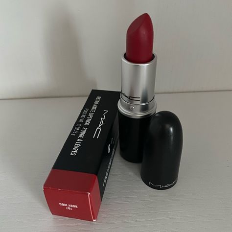 Nib Mac Cosmetics Ruby Woo Lipstick. New, In Box. Original Formula. Authentic Mac Ruby Woo Lipstick, Make Up Lipstick, Lipstick Aesthetic, Ruby Woo Lipstick, Storybook Cosmetics, Mac Lipstick Shades, Makeup Images, Lipstick Tutorial, Ruby Woo