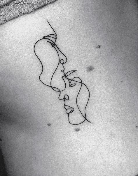 Fine Line Kiss Tattoo, Kissing Silhouette Tattoo, Two People Kissing Tattoo, Side Profile Line Tattoo, Forehead Kiss Tattoo, Kiss Tattoo Design, Kiss Tattoo Ideas, Kiss Tattoo On Neck, Kissing Tattoo