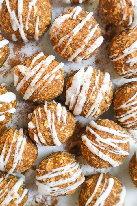 Pumpkin Spice Energy Balls Pumpkin Bliss Balls, Pumpkin Spice Energy Balls, Pumpkin Spice Protein Balls, Pumpkin Pie Easy, Pumpkin Protein Balls, Pumpkin Energy Balls, Pumpkin Balls, Apple Cider Donuts Baked, Healthy Peanut Butter Cups