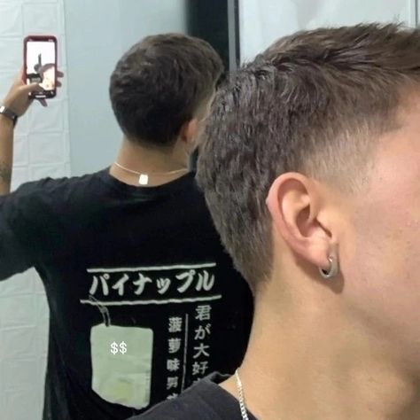 Short Mulette Haircut Man, Buzz Cut Mullet Men, Short Men Haircut Fade, Low Fade Short Hair, Men’s Short Hair Cuts, Mens Haircut Designs, Short Mullet Haircut Men, Mullet Short Hair Men, Buzz Cut Mullet