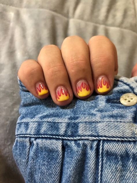 Masc Nails, Male Nails, Men Hands, Man Nails, Men Nail, Neon Orange Nails, Sunset Nails, Mens Nails, S Nails