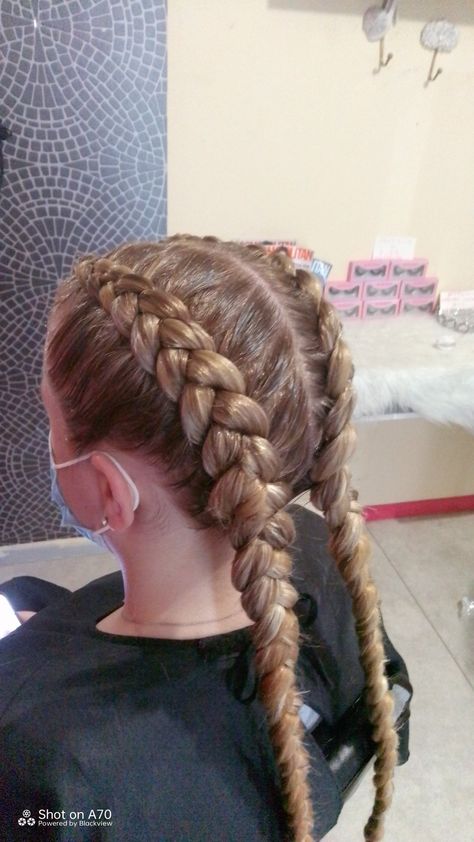 France Braids, Boxer Braids, Christmas Hairstyles, Slick Hairstyles, Parkour, Rowing, Brunette Hair, Hairstyles Haircuts, Black Beauty