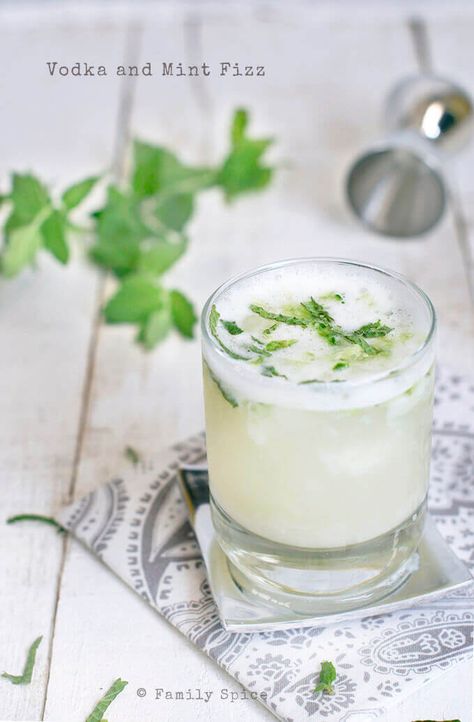 This Vodka and Mint Fizz combines sakanjabin (Persian mint syrup) with vodka, lemon juice and a raw pasteurized egg white to make a tasty, frothy cocktail. -- FamilySpice.com #ginfizz #cocktails #happyhour Sekanjabin Recipe, Apple Shrub, Moscato Punch, Summer Coffee Drinks, Persian Aesthetic, Mint Syrup, Ginger Cocktails, Medieval Recipes, Iranian Recipes