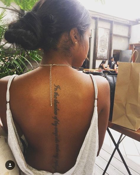 Girl Spine Tattoos, Back Tattoo Women Spine, Spinal Tattoo, Girl Back Tattoos, Black Girls With Tattoos, Spine Tattoos For Women, Red Ink Tattoos, Body Suit Tattoo, Stylist Tattoos