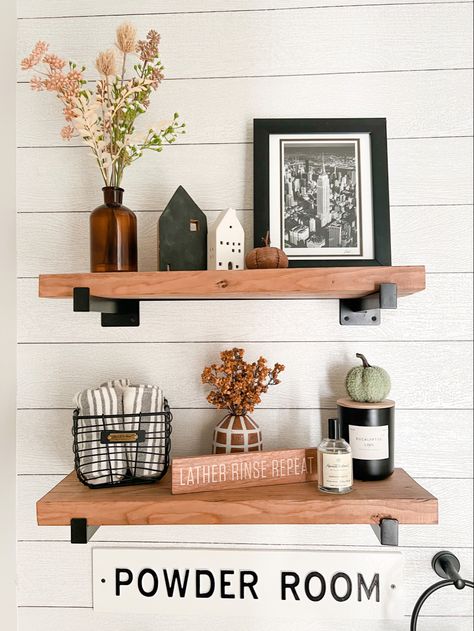 Simplistic way to decorate your bathroom shelves for fall. How to decorate your bathroom for fall Farmhouse Bathroom Shelves, Bathrooms Rustic, Rustic Farmhouse Interior, Fall Bathroom Decor Ideas, Interior Farmhouse, Fall Bathroom Decor, Bathroom Rustic, Target Decor, Decorative Shelves