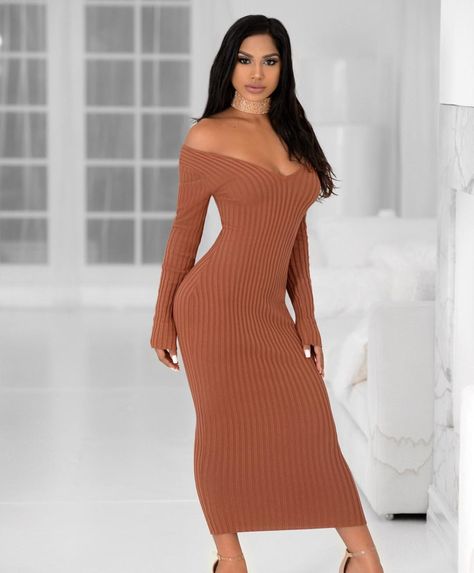 25% Off Ends Tonight! Code: CyberWeek2017 🍂 Available at HotMiamiStyles.com - search: 21449 Brown Baddie Outfits, Destiny Fashion, Latest Winter Fashion, Sweater Aesthetic, Winter Fashion Trends, Knitted Long Sleeve, Sweater Maxi Dress, Twisted Dress, Solid Sweaters