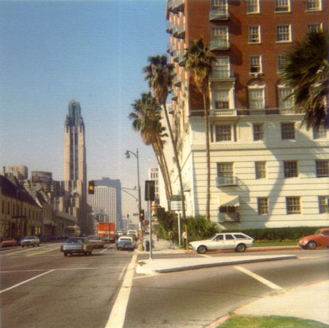 American Life As It Used To Be: 59 Beautiful Snapshots Document Street Scenes of Los Angeles in the 1970s ~ Vintage Everyday 1970s Los Angeles Aesthetic, Los Angeles 70s Aesthetic, Vintage Los Angeles Aesthetic, Los Angeles 1980s, 90s Los Angeles Aesthetic, 90s California Aesthetic, Los Angeles 80s, 70s Los Angeles, 1970s Los Angeles