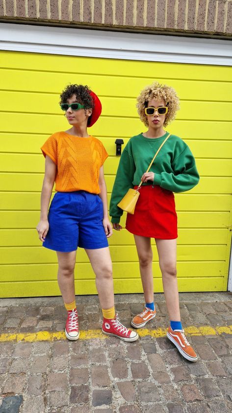 Primary Color Outfit Aesthetic, Primary Color Outfit, Primary Colors Outfit, Primary Palette, Outfit Inspo Vintage, Kidcore Fashion, Colorful Winter Outfits, Colourful Fashion, Jeans Colour