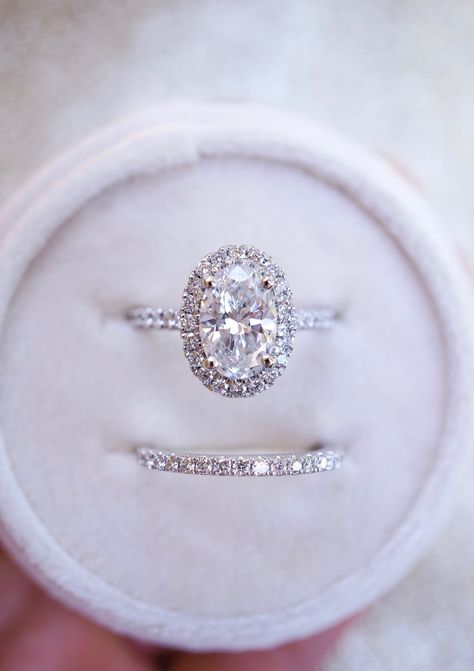 Oval Diamond Halo Engagement Ring with Matching Wedding Band Oval Diamond Halo Engagement Ring, Forever Ring, Elegant Wedding Rings, Matching Wedding Rings, Wedding Rings Halo, Oval Engagement, Sparkly Things, Dream Engagement Rings, Rose Engagement Ring