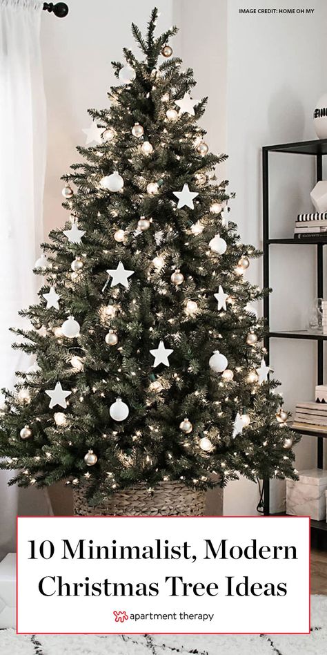 10 beautiful Christmas tree decorating ideas to celebrate the holidays in a minimal way (plus one of our all-time favorite tree stand alternatives.) #christmastree #christmasdecorations #minimalist #modern #christmasideas Modern Christmas Tree Ideas, Modern Minimalist Christmas, Christmas Tree Inspo, Christmas Tree Decorating Ideas, Tree Decorating Ideas, Christmas Tree Decorating Themes, Minimalist Christmas Tree, Christmas Tree Decorating, Modern Christmas Tree