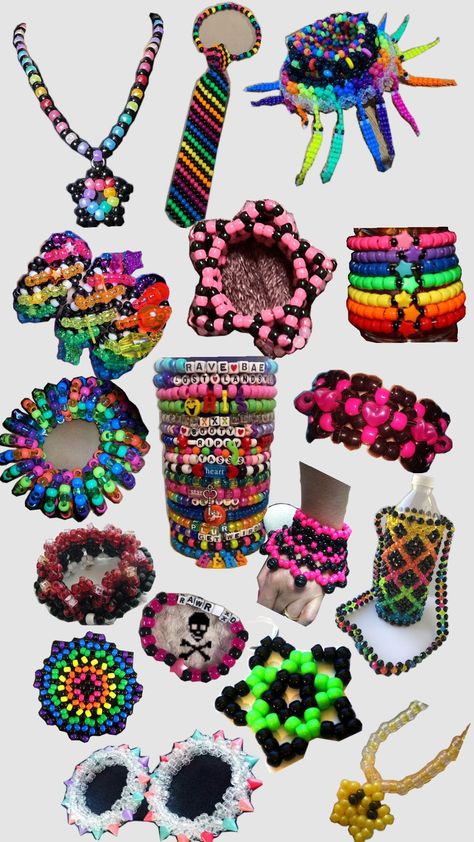 Scenecore Kandi, Scene Bracelets, Scene Kandi, Diy Kandi Bracelets, Scene Goth, Pony Bead Crafts, Diy Kandi, Beaded Braclets, Candy Bracelet