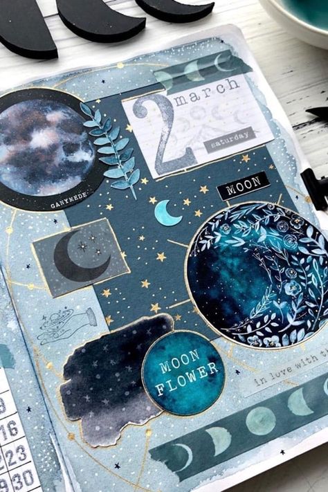 Starting off a new month in your bullet journal and want to add a space theme?? Bullet Bullet, Kunstjournal Inspiration, Crazy Laura, غلاف الكتاب, Sistem Solar, Moon Journal, Mix Recipes, Recipes Sweet, Journal Spreads