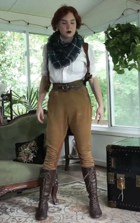 Archaeology Outfit, Rachel Maksy, The Gunslinger, Farm Fashion, Character Styles, Outfit Pants, Clothing Reference, Adventure Aesthetic, Pants Outfit