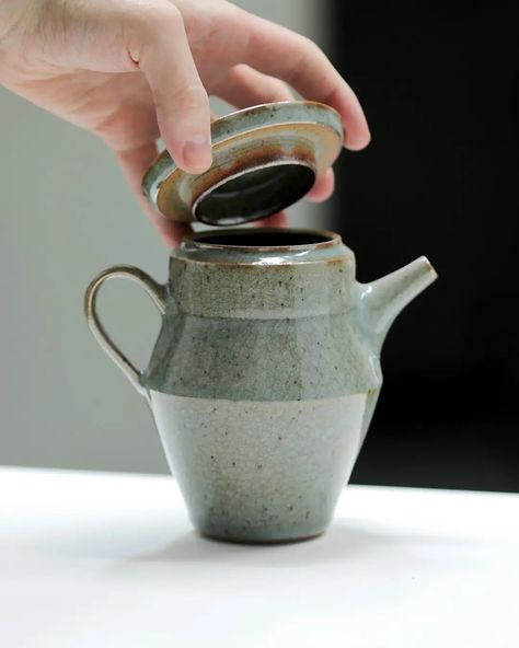 Florian Gadsby Florian Gadsby, Ceramic Tea Set, Natural Clay, Tea Sets, Business Design, Tea Set, Tea Pots, Ceramics, Tea