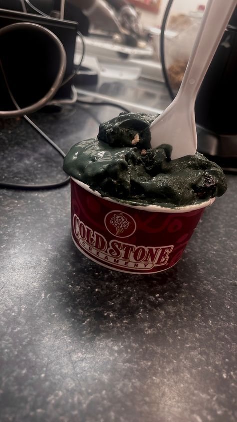 #icecream #black #blackaesthetic #blackicecream #coldstone #cold #stone #ice #cream #icecreamdessert #date #datenightideas #dateideas #dessert #dessertideas #sweet #sweettreat #treat #treats Cold Stone Ice Cream, Black Ice Cream, Cold Stone, Ice Cream Desserts, Black Aesthetic, Sweet Treats, Ice Cream, Dessert, Cream