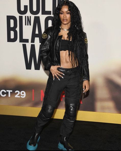 Teyana Taylor Hairstyles, Teyana Taylor Locs, Cute Box Braids, Taylor Outfits, To My Friends, Teyana Taylor, Birthday Hair, Cute Box Braids Hairstyles, Women In Music