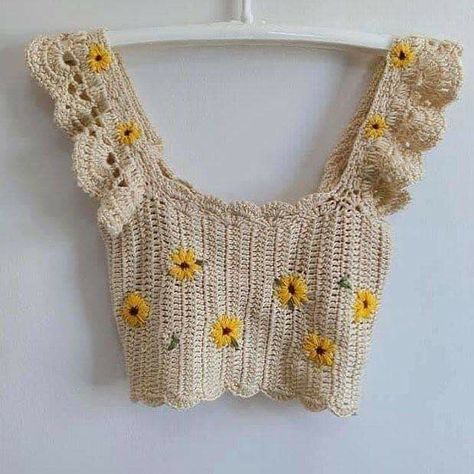 Crochet Crop Top Pattern, Mode Crochet, Crochet Clothes For Women, Crochet Fashion Patterns, Crochet Clothes Patterns, Crochet Top Pattern, Crochet Crop Top, Personalized Clothes, Bag Crochet