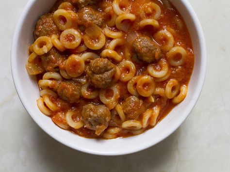 The childhood classic gets a makeover with ring-shaped anelletti pasta and a simple sweet sauce made rich by a dollop of tomato paste and onions cooked down in butter. Kid Dinners, Easy Tomato Sauce, Homemade Spaghetti, Vegetable Puree, Sweet Sauce, Weeknight Meals, Om Nom, Family Dinner, Pasta Dishes