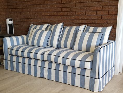 Striped Couch, Striped Sofa, Sofa 3 Seater, White Couch, White Couches, Eclectic Home, Blue House, Front Room, Sleeper Sofa