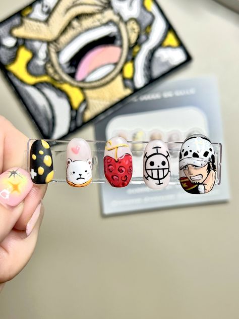 Trafalgar Law Nail Art, Trafalgar Law Nails, Uñas One Piece, Law Nails, One Piece Nails, Anime Nail, Press On, Anime Nails, Trafalgar Law