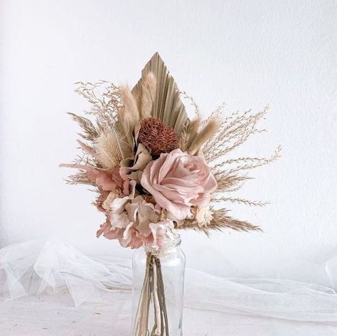 Grass Centerpiece, Pink Flower Arrangements, Dried Flowers Bouquet, Grass Bouquet, Pampas Grass Bouquet, Blush Bouquet, Grass Flower, Grass Wedding, Dried Bouquet