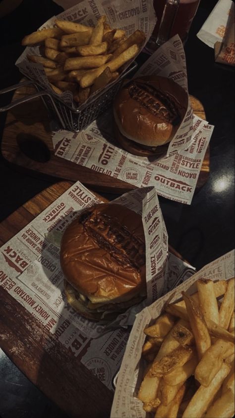 Food Fake Story Instagram, Fake Insta Story Food, Comidas Fake Story, Burger Aesthetic, Louisiana Style, Story Fake, Foto Fake, Food Wallpaper, Think Food