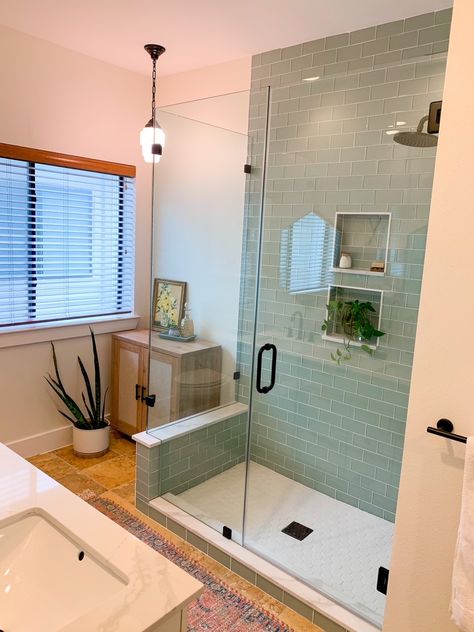 White bathroom cabinets, gold fixtures, black sinks, white quartz countertop, gold hexagon mirrors, white floating wood shelves, pink runner rug, turquoise shower tile Turquoise Shower Tile, Townhouse Bathroom, Turquoise Shower, Floating Wood Shelves, Turquoise Bathroom, Bathroom Construction, Pink Runner Rug, Teal Bathroom, White Bathroom Cabinets