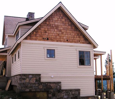 Cedar shingle accent Cedar Shingle Siding, Cedar Shake Siding, Cedar Shingle, Exterior House Siding, Shingle House, Cedar Shake, Shake Siding, White Siding, Shingle Siding