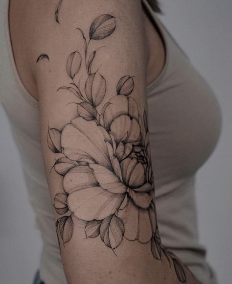 Middle Arm Tattoo, Practice Tattoos, Soul Tattoo, Special Tattoos, Beautiful Flower Tattoos, Discreet Tattoos, Tattoos For Kids, Flower Tattoo Designs, Fine Line Tattoos