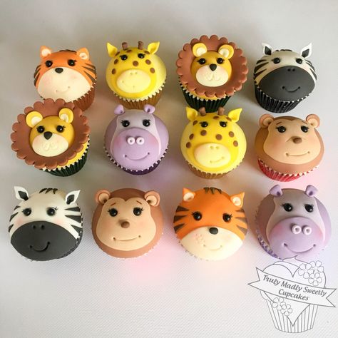 Animal Fondant Cupcakes, Animal Face Cupcakes, Cupcake Jungle Theme, Jungle Animal Cupcakes, Wild Animal Cupcakes, Animal Theme Cupcakes, Safari Animal Cupcakes, Animal Cupcakes Easy, Zoo Cupcakes