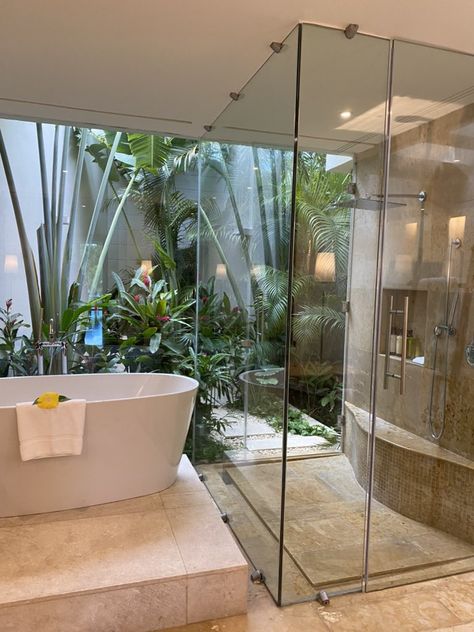 Bathroom With Garden View, Bathroom With Glass Wall To Outside, Glass Shower With Plants, Bathroom With Balcony, Bathroom With Garden, Aesthetic Room Inspiration, Dream Bathroom Master Baths, Diy Wall Art Ideas, Indoor Outdoor Bathroom