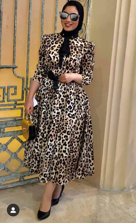 Tiger Dress Outfit, Dress Outfit Hijab, Tiger Dress, Tiger Print Dress, Plus Size Elegant Dresses, Velvet Dress Designs, Simply Dresses, Corporate Wear, Bridesmaid Dresses Plus Size