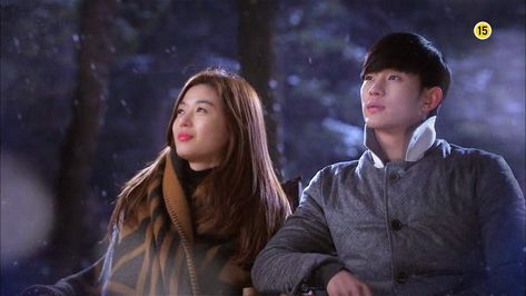 9 Perfect K-Dramas To Watch During The Holiday Season | Soompi Love From Another Star, Star Video, My Love From Another Star, Bed Scene, My Love From The Star, Best Kdrama, Korean Drama Stars, Jun Ji Hyun, K Dramas