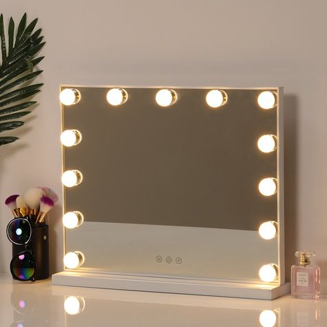 Estilo Kitsch, Bulb Mirror, Hollywood Vanity Mirror, Hollywood Lights, Interior Led Lights, Hollywood Mirror, Mirror With Led Lights, Dressing Table Mirror, Dressing Mirror