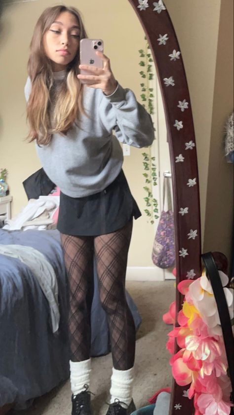 Leggings Socks Outfit, Gray Crewneck Outfit, Crewneck And Skirt Outfit, Socks And Leggings Outfits, Scrunch Socks Outfit, Sheer Leggings Outfit, Miniskirt Outfits Winter, Grey Tights Outfit, Tights Outfits Leggings